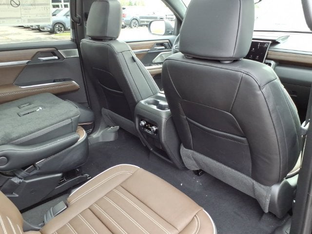 2027 GMC Acadia Denali Ultimate