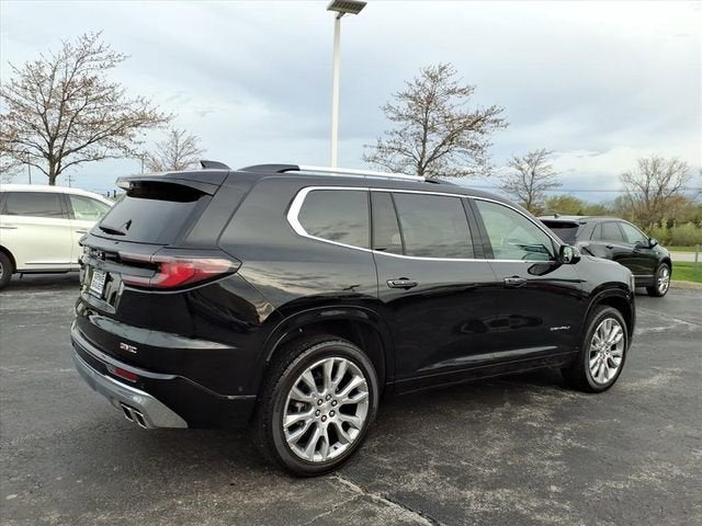 2024 GMC Acadia Denali