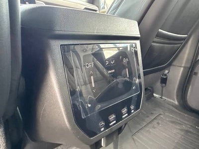 2025 GMC Yukon Denali Ultimate
