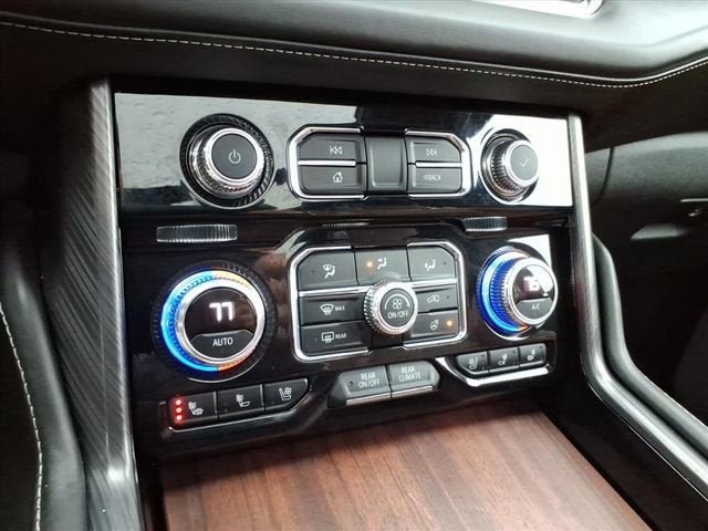 2024 GMC Yukon XL Denali Ultimate