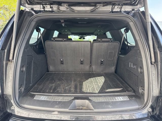 2025 Chevrolet Suburban RST