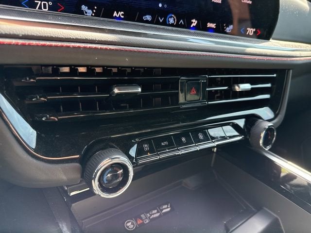 2025 Chevrolet Suburban RST