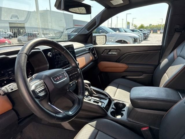 2024 GMC Canyon AT4