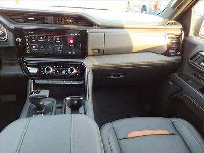 2025 GMC Sierra 1500 AT4