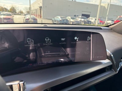 2026 Cadillac VISTIQ Luxury