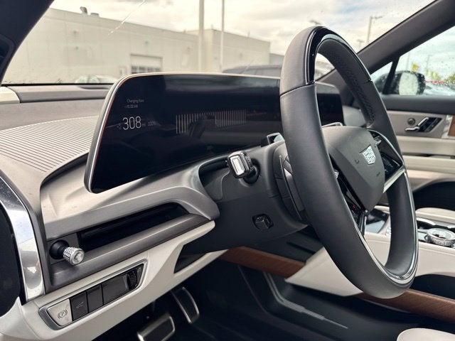 2026 Cadillac VISTIQ Sport