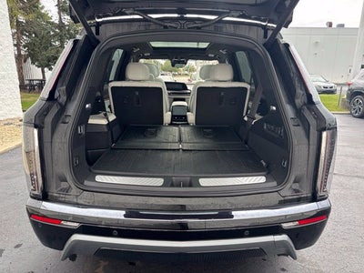 2026 Cadillac VISTIQ Sport