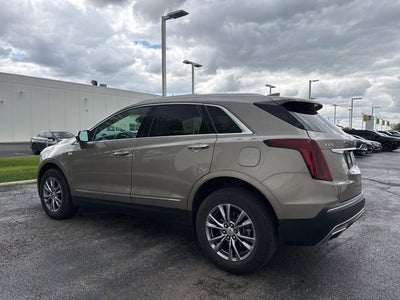 2022 Cadillac XT5 Premium Luxury