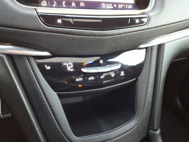 2024 Cadillac XT5 Sport
