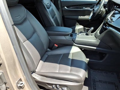 2022 Cadillac XT6 Premium Luxury