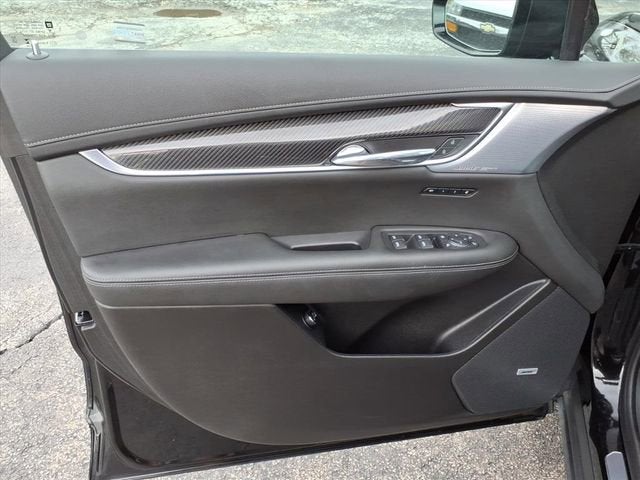 2023 Cadillac XT6 Sport