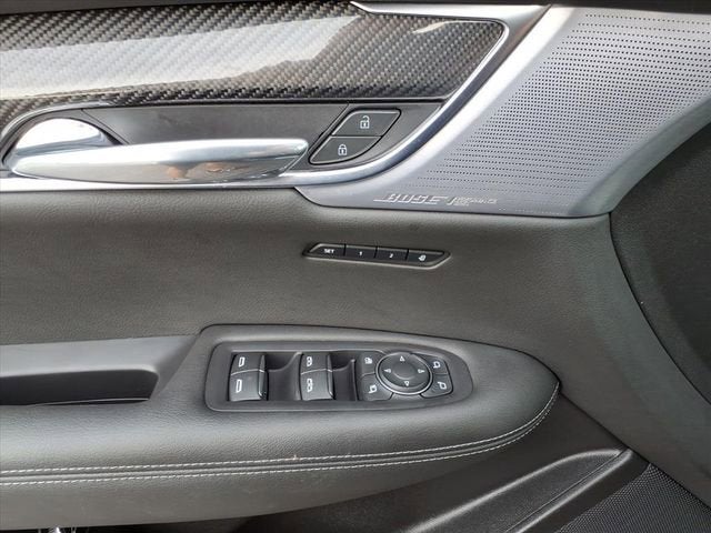 2023 Cadillac XT6 Sport