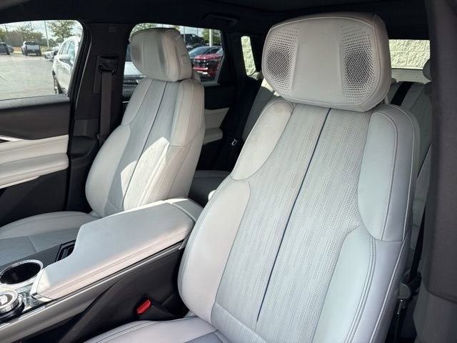 2023 Cadillac LYRIQ Luxury