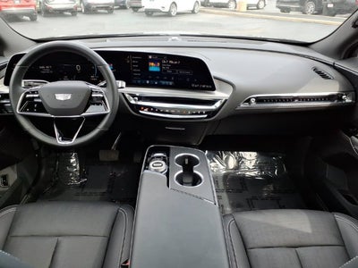 2025 Cadillac LYRIQ Luxury 1