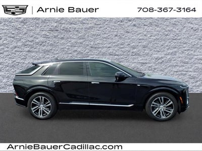 2025 Cadillac LYRIQ Luxury 1