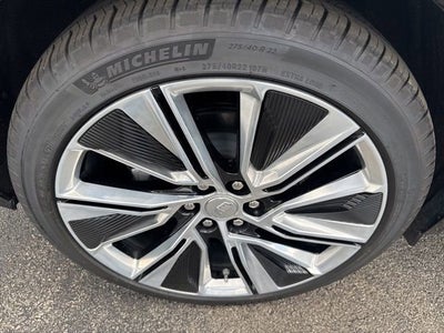 2025 Cadillac LYRIQ Luxury 3