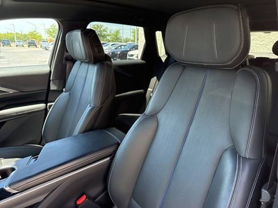 2024 Cadillac LYRIQ Sport 1