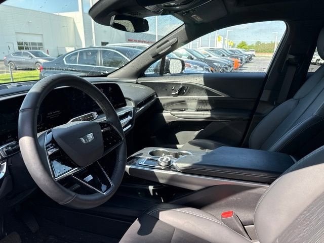 2024 Cadillac LYRIQ Sport 1