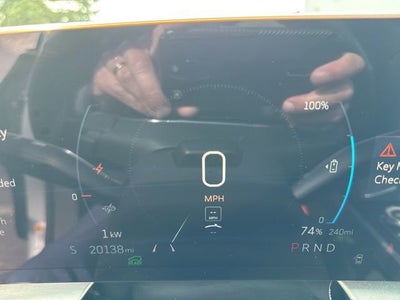 2025 Cadillac LYRIQ Luxury 3