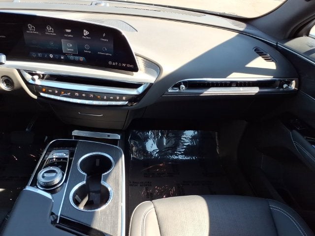 2025 Cadillac LYRIQ Sport 1