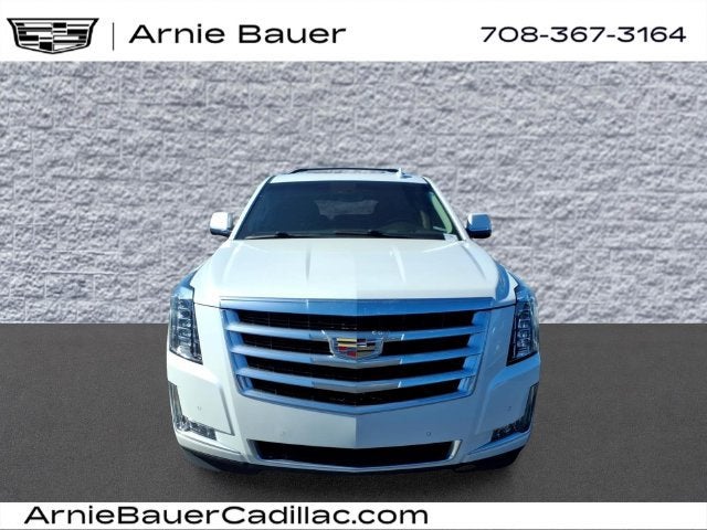 2018 Cadillac Escalade Luxury