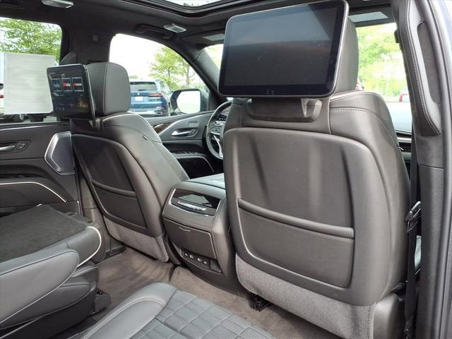 2024 Cadillac Escalade Sport Platinum