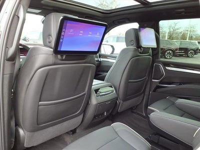 2025 Cadillac Escalade Premium Luxury