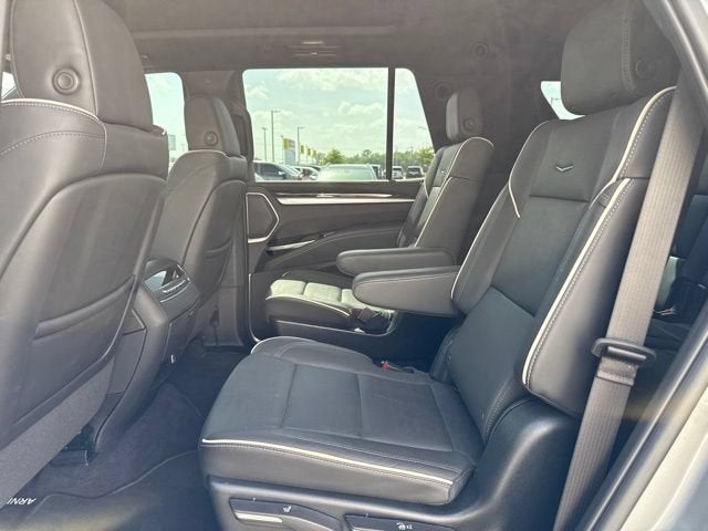 2025 Cadillac Escalade Sport