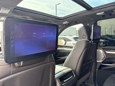 2025 Cadillac Escalade Sport Platinum