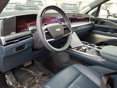 2025 Cadillac ESCALADE IQ Luxury 2