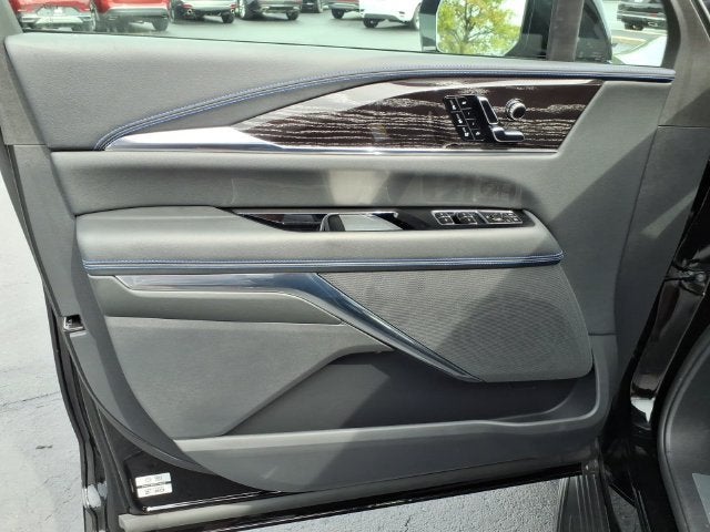 2026 Cadillac ESCALADE IQ Sport