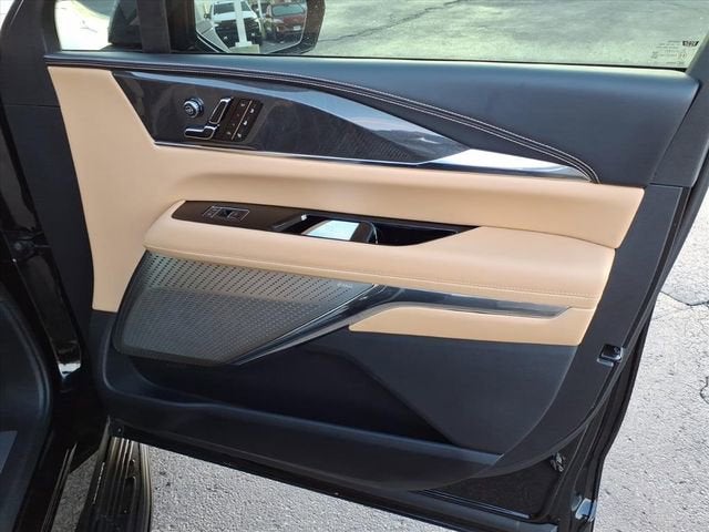 2025 Cadillac ESCALADE IQ Sport 2