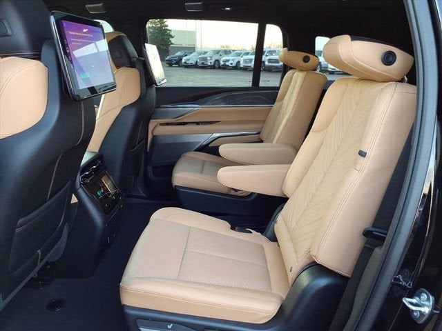 2025 Cadillac ESCALADE IQ Sport 2