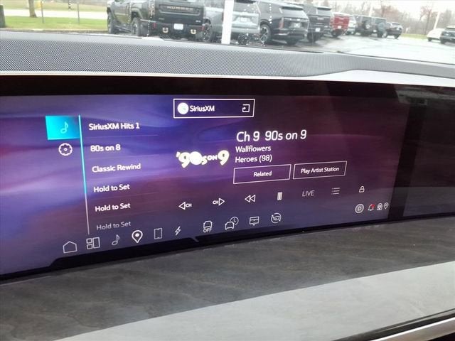 2025 Cadillac ESCALADE IQ Sport 2