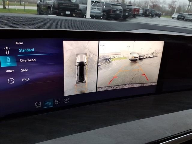 2025 Cadillac ESCALADE IQ Sport 2