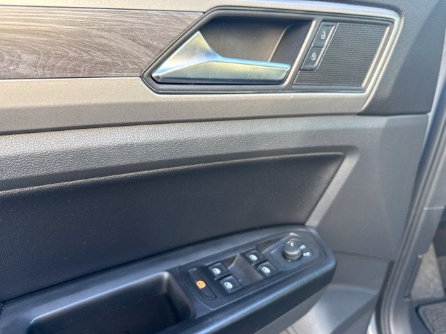 2020 Volkswagen Atlas Cross Sport 3.6L V6 SE w/Technology