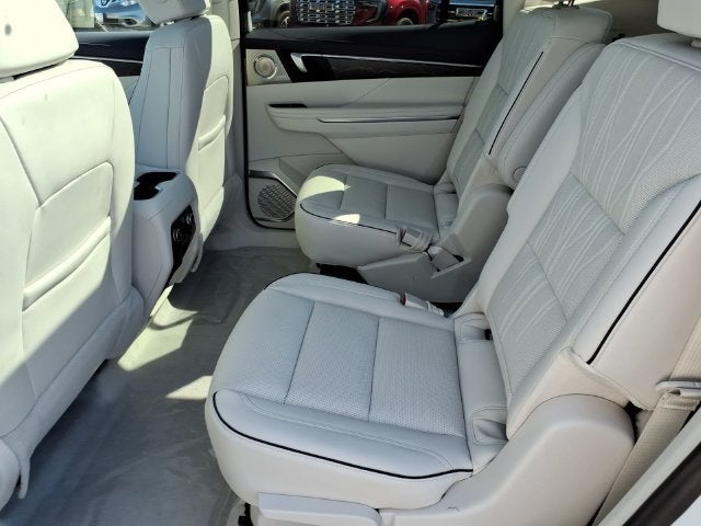 2027 Buick Enclave Avenir