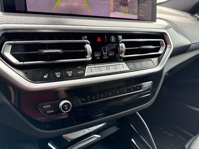2024 BMW X4 xDrive30i