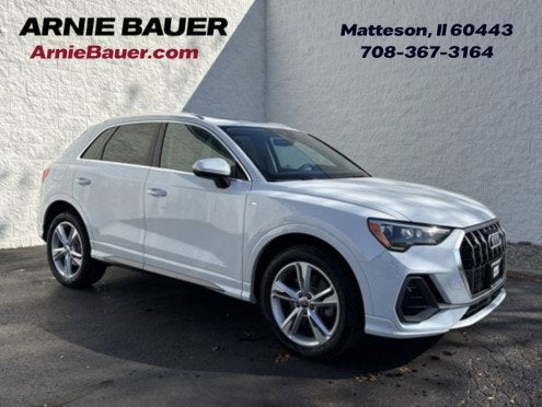 2020 Audi Q3 Premium 45 TFSI S line quattro Tiptronic