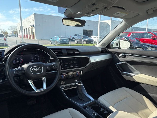 2020 Audi Q3 Premium 45 TFSI S line quattro Tiptronic