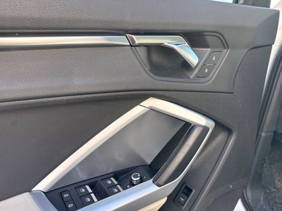 2020 Audi Q3 Premium 45 TFSI S line quattro Tiptronic