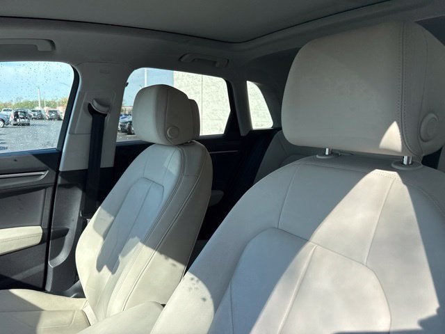 2020 Audi Q3 Premium 45 TFSI S line quattro Tiptronic