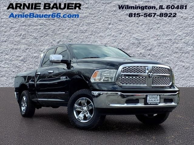 2016 RAM 1500 SLT 4x4 Quad Cab 6'4's photo