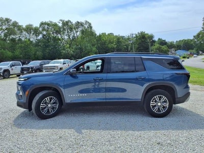 2024 Chevrolet Traverse LT