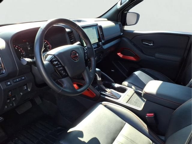 2024 Nissan Frontier Crew Cab PRO-4X 4x4