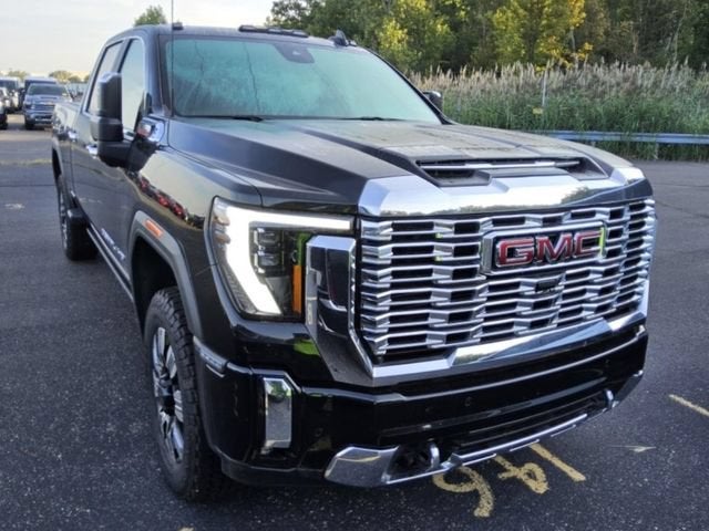 2024 GMC Sierra 3500 HD Denali