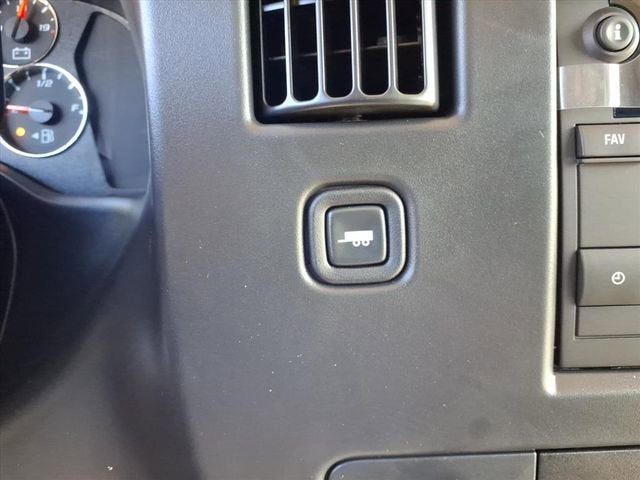 2025 GMC Savana Cargo Work Van